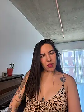 Lolathebaddie online show from 03/21/26, 05:16