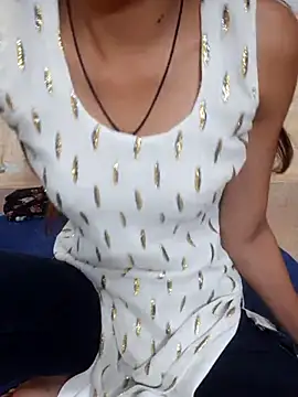 Khushi rani online show from 04/15/26, 04:08