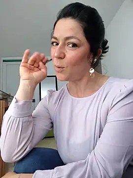 disneey2888 online show from 11/18/25, 05:17