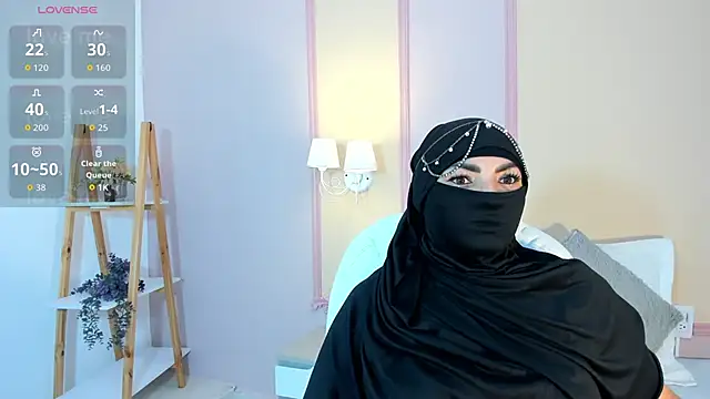  naylaa  online show from 05/19/26, 12:27