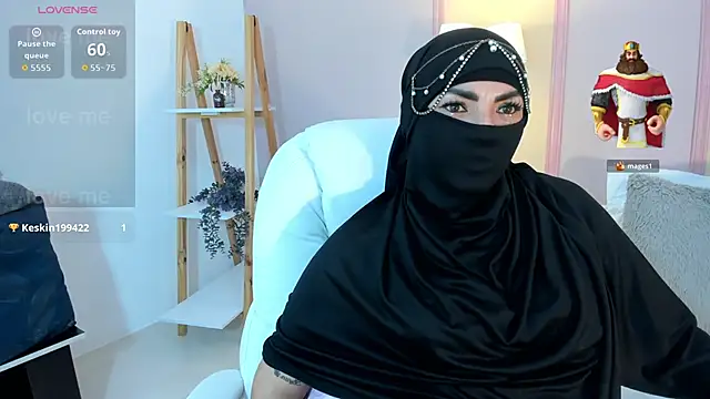  naylaa  online show from 05/19/26, 01:56