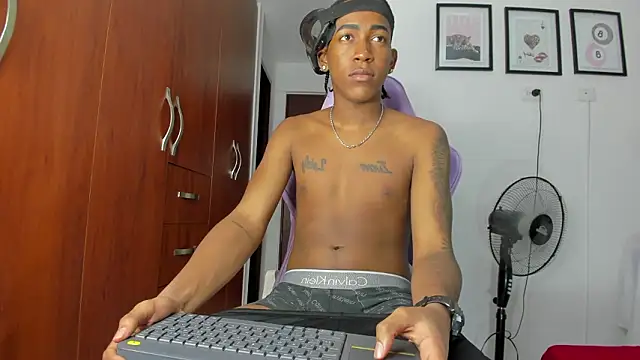 latin kay1 online show from 02/20/26, 10:54