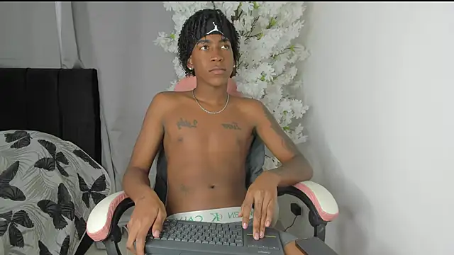 latin kay1 online show from 03/17/26, 07:39