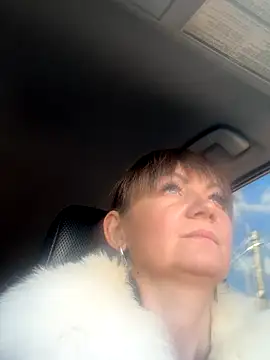 Butterfly8385 online show from 10/19/25, 08:37