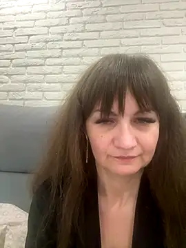 Butterfly8385 online show from 10/22/25, 06:51