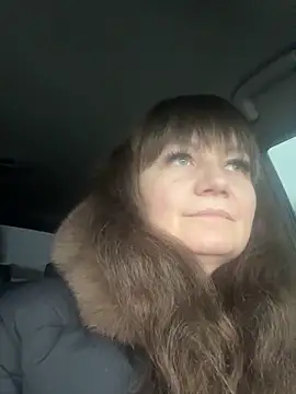 Butterfly8385 online show from 11/30/25, 12:31