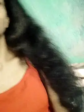 Snapshot of Jaanvi_G chatting on 10/12/25, 01:32 Jaanvi G online show from 10/12/25, 01:32