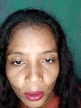 Snapshot of Jaanvi_G chatting on 10/19/25, 08:15 Jaanvi G online show from 10/19/25, 08:15