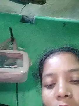 Jaanvi G online show from 10/26/25, 11:49