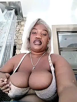 SweetBedroomEyez online show from 07/04/26, 11:16