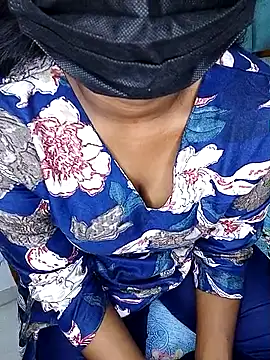 Snapshot of Marathi_mahi1 chatting on 10/17/25, 04:53 Marathi mahi1 online show from 10/17/25, 04:53