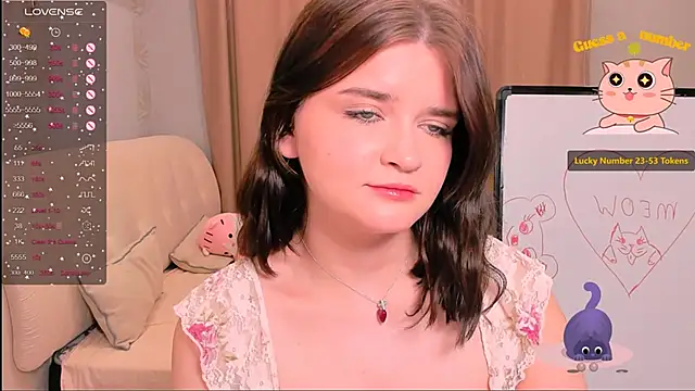 Mori Girll online show from 10/11/25, 01:09