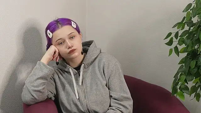 TraciBasco online show from 10/11/25, 11:53