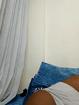 Trishabitch77 online show from 01/14/26, 09:20