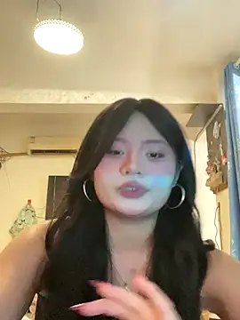 lan-xinh1 online show from 10/15/25, 11:32