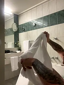 jayylizz69 online show from 10/23/25, 05:55