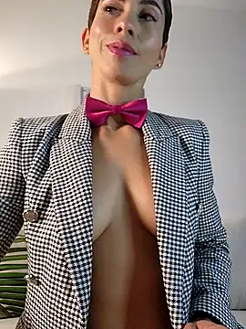 Alice Barry online show from 01/07/26, 02:14