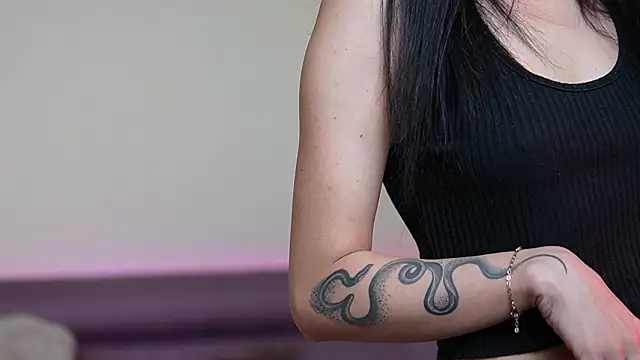 JoelleApril online show from 01/14/26, 09:20