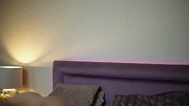JoelleApril online show from 04/28/26, 08:14