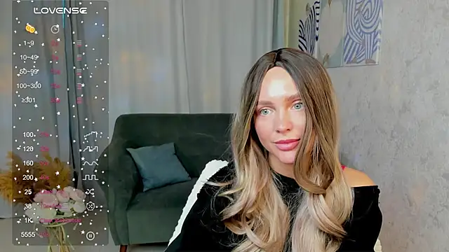 LanaDeRose online show from 11/18/25, 02:17