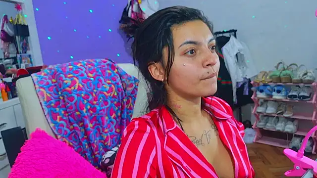 Liisaa Kiss online show from 02/10/26, 06:06