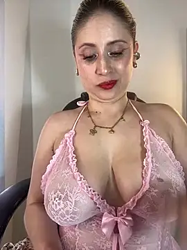 Snapshot of Adeline_1 chatting on 07/05/26, 02:51 Adeline 1 online show from 07/05/26, 02:51