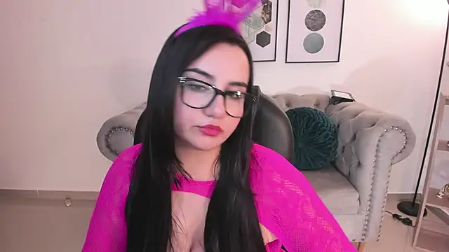 Gabriella evans  online show from 02/03/26, 06:40