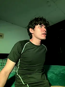 Im Camii online show from 11/18/25, 05:17