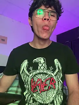 Im Camii online show from 12/22/25, 10:18