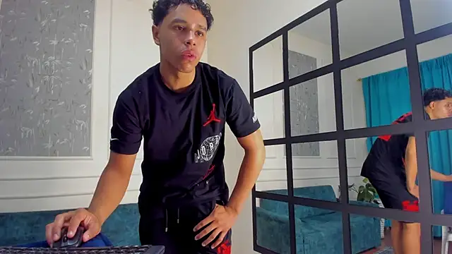 Adrian Volt online show from 10/28/25, 08:11