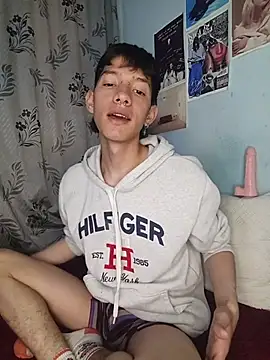 heyy noah11 online show from 11/25/25, 02:11