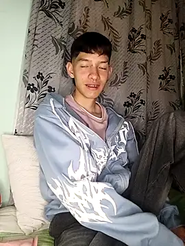 heyy noah11 online show from 11/28/25, 12:13