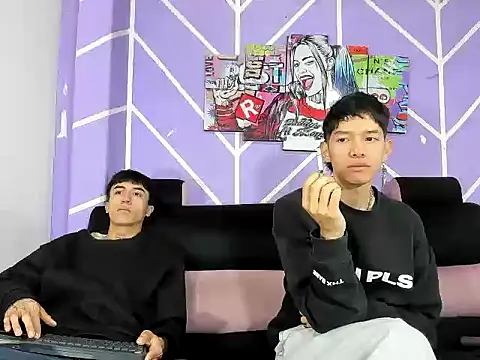 heyy noah11 online show from 05/26/26, 01:18