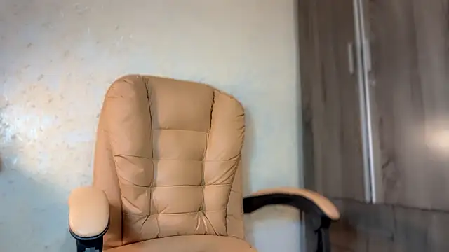 TinyTemptress online show from 01/18/26, 05:55