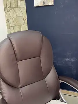  Isabella 1 online show from 10/28/25, 02:37