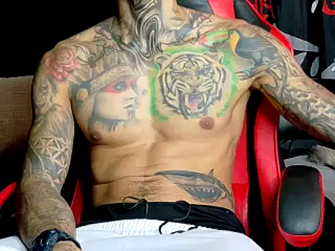 Molotov Explosive online show from 10/12/25, 08:30