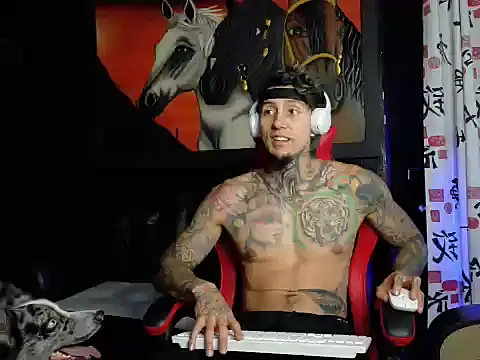 Molotov Explosive online show from 11/25/25, 10:43