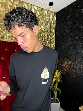 Snapshot of jhojan_foxxx_ chatting on 10/15/25, 07:14 jhojan foxxx online show from 10/15/25, 07:14