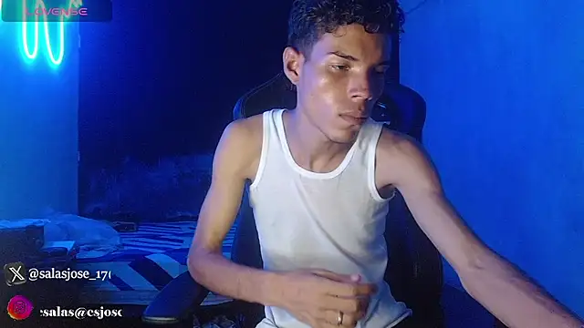 Snapshot of jhojan_foxxx_ chatting on 11/22/25, 08:30 jhojan foxxx online show from 11/22/25, 08:30