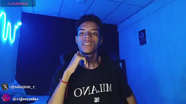 jhojan foxxx  online show from 11/30/25, 08:35