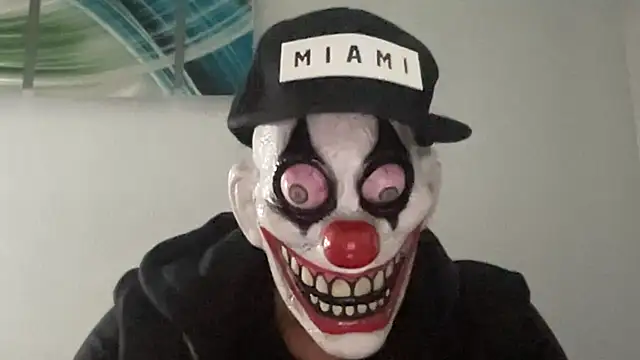 ChillNSpill online show from 10/31/25, 05:36