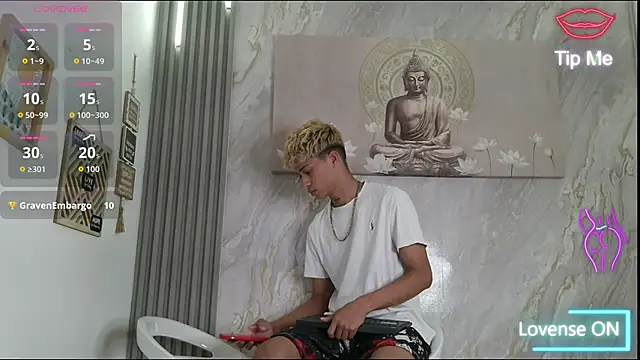 EMPIRE BOYS1 online show from 04/13/26, 07:47