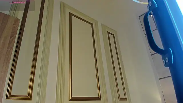 lyrabellini online show from 03/13/26, 11:39