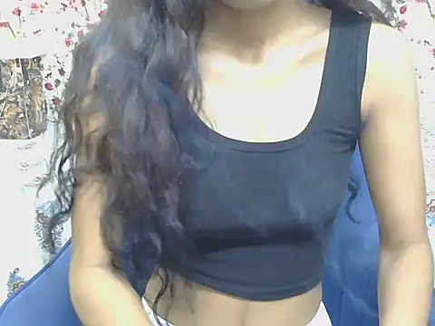 hii tanisha online show from 10/15/25, 05:51