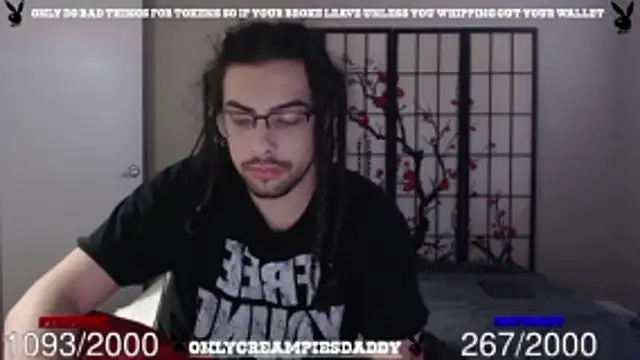 Snapshot of onlycreampiesdaddy chatting on 05/29/26, 09:46 onlycreampiesdaddy online show from 05/29/26, 09:46