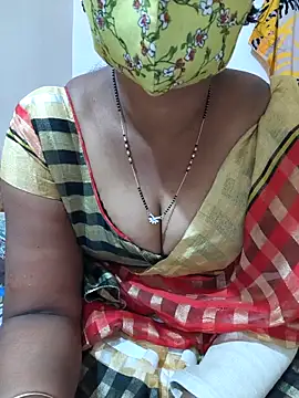 Snapshot of Best_Kannada_Couple chatting on 11/10/25, 05:50 Best Kannada Couple online show from 11/10/25, 05:50