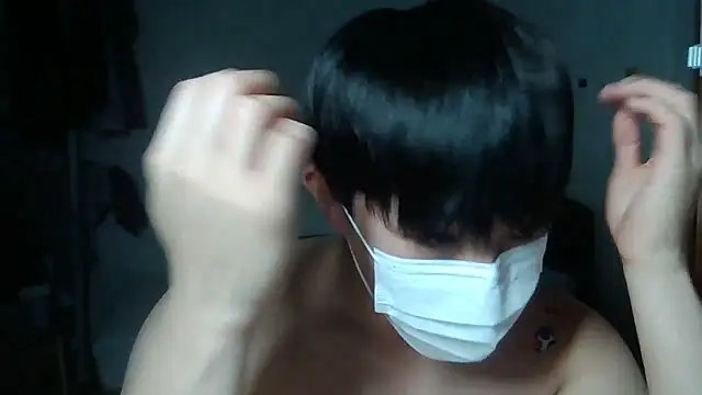 Snapshot of koreanboy2121 chatting on 07/26/26, 04:47 koreanboy2121 online show from 07/26/26, 04:47