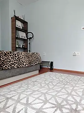 ElenabonyX online show from 04/17/26, 01:58