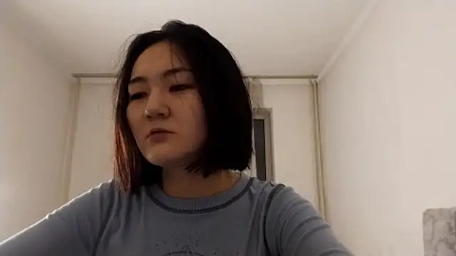 Lyndasilk online show from 12/03/25, 05:22