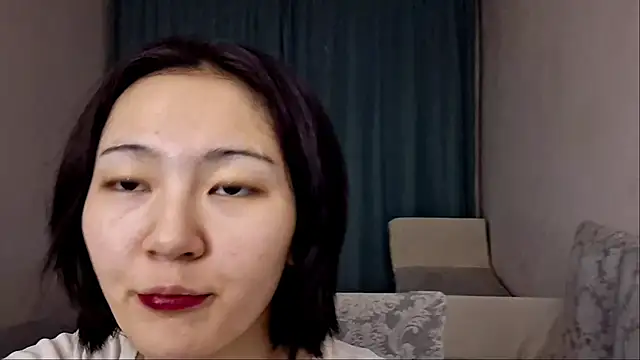 Lyndasilk online show from 05/10/26, 03:17